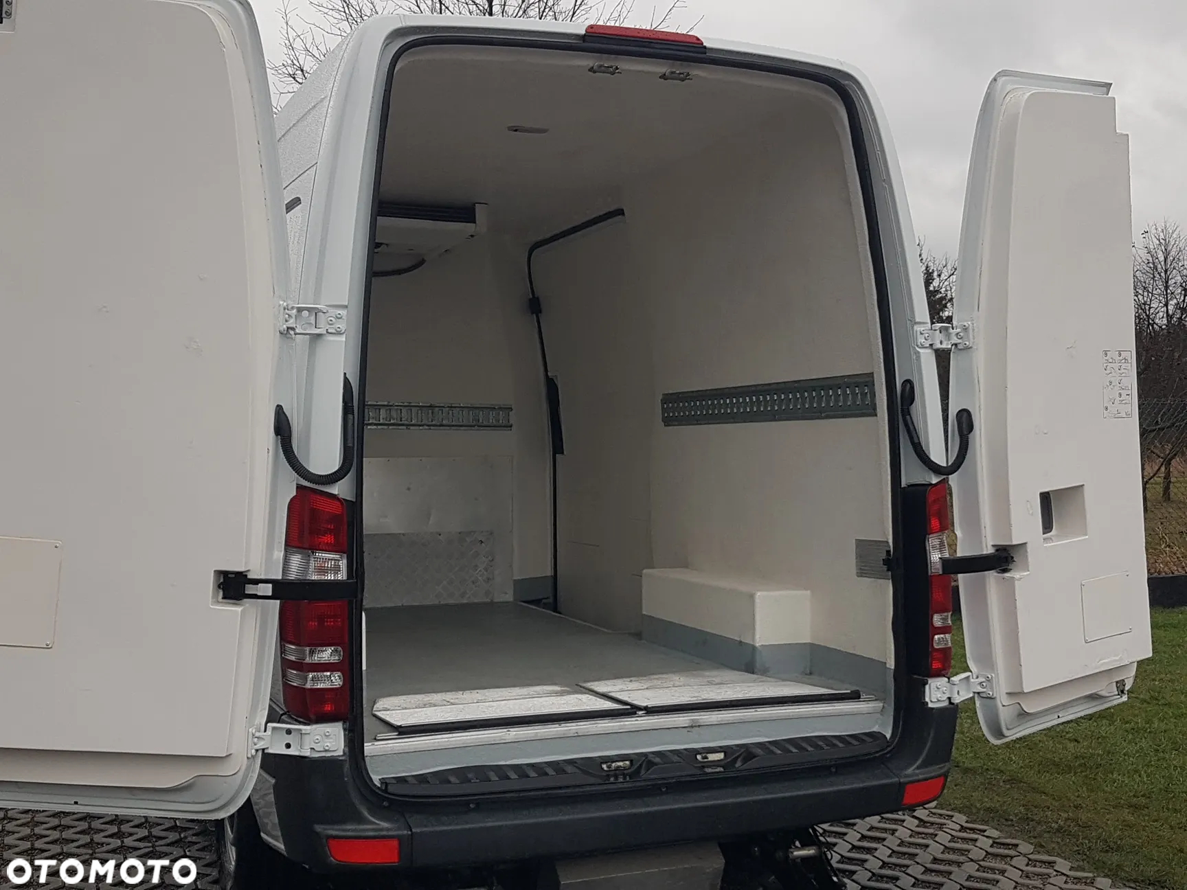 Mercedes-Benz SPRINTER WINDA CHŁODNIA AGREGAT IZOTERMA DŁUGI WYSOKI KLIMA - 26