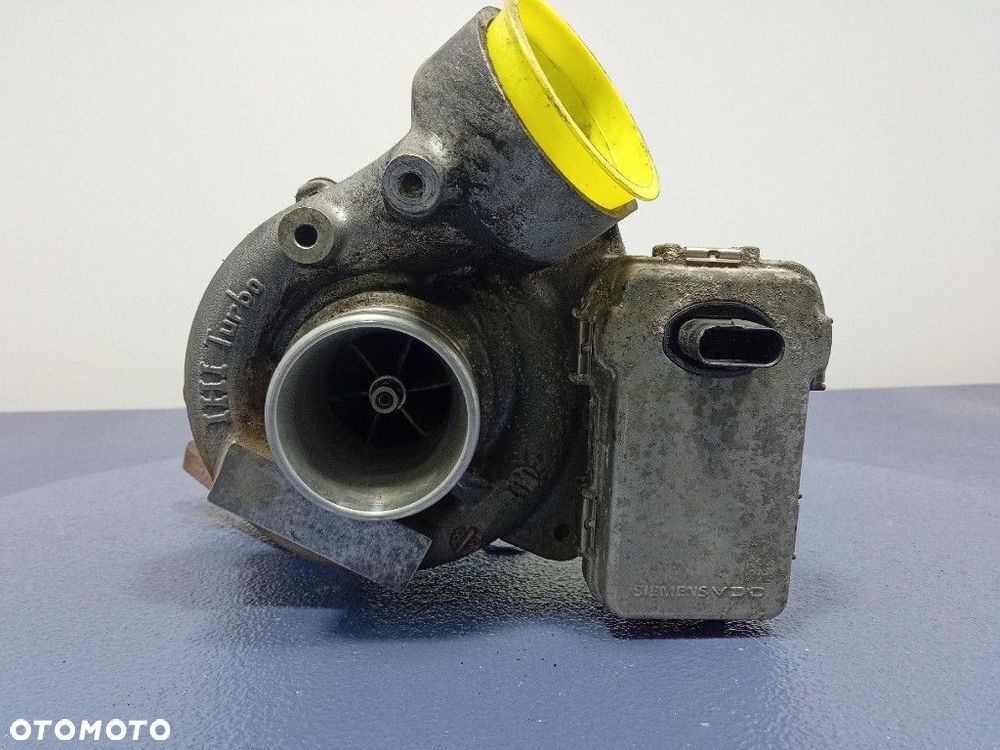 MERCEDES W204 LIFT 2.1 CDI 120KM TURBOSPRĘŻARKA A6510900086 651.913 - 9