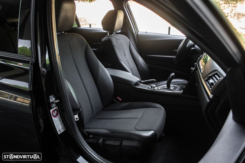 BMW 318 d Auto Line Modern - 22