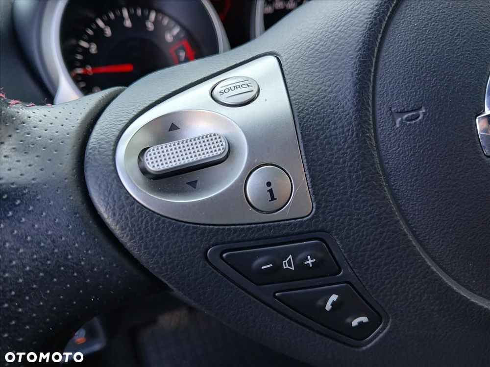 Nissan Juke 1.2 DIG-T N-Connecta EU6 - 15