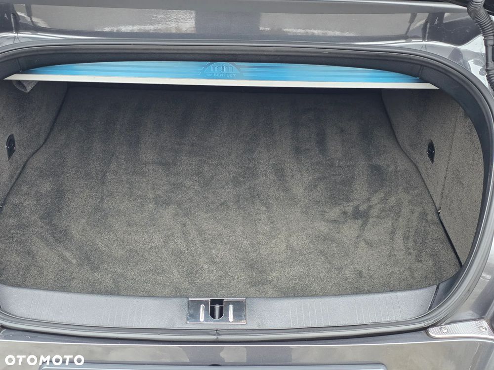 Bentley Continental GT Speed - 39