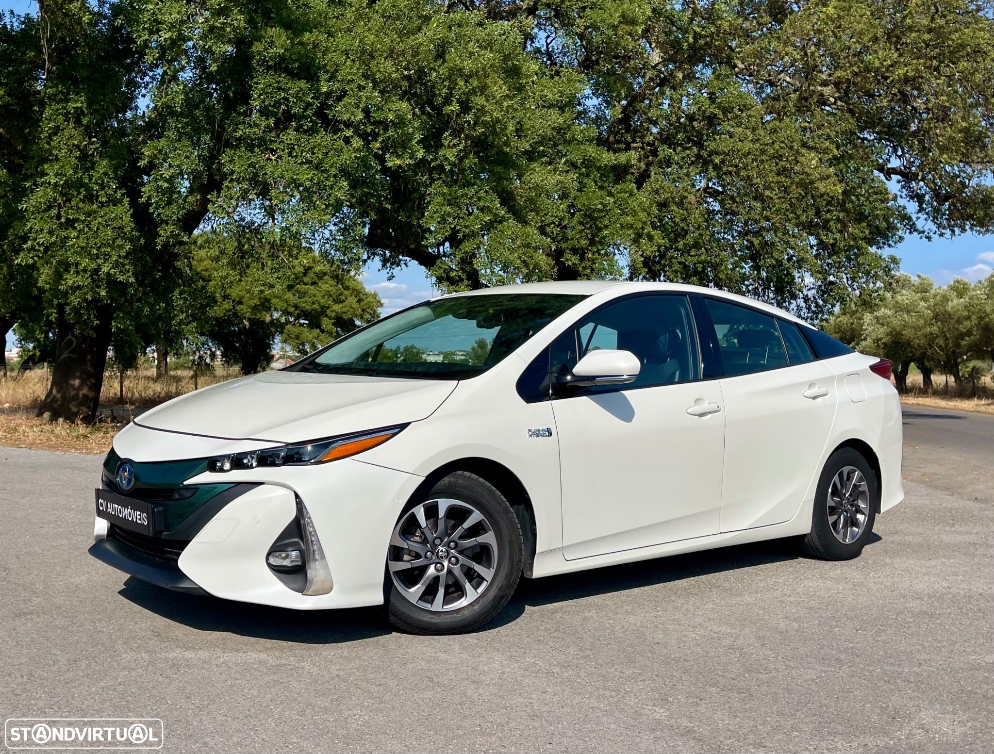 Toyota Prius 1.8 Plug-In Luxury Pele - 1
