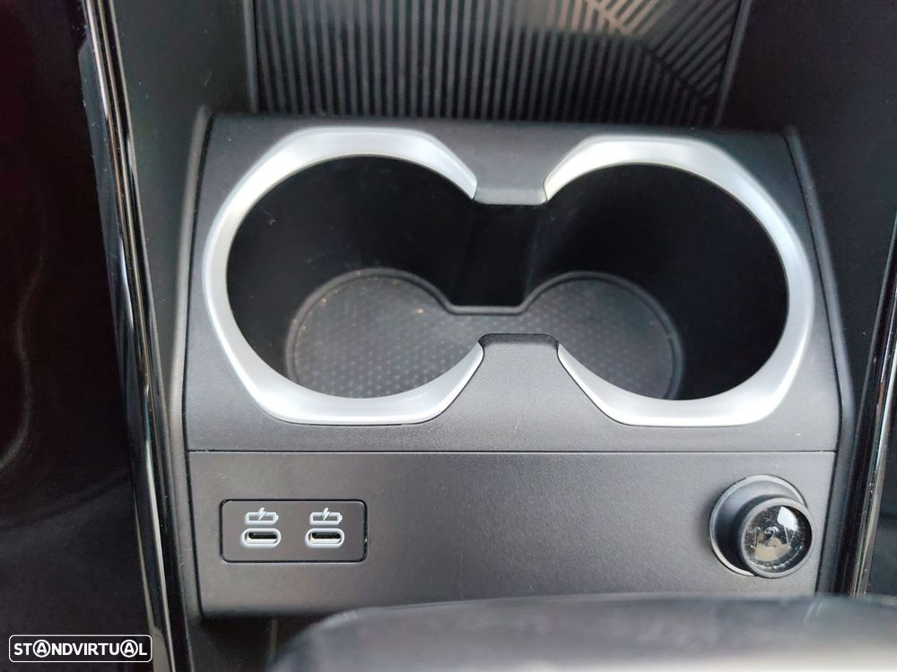 BMW iX2 eDrive20 Pack Desportivo M - 27
