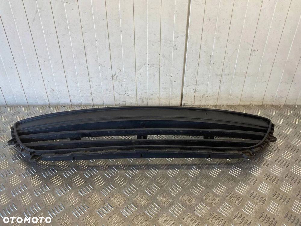 KRATKA ATRAPA ZDERZAKA HYUNDAI I20 I LIFT 12-14R 86561-1J500 - 5