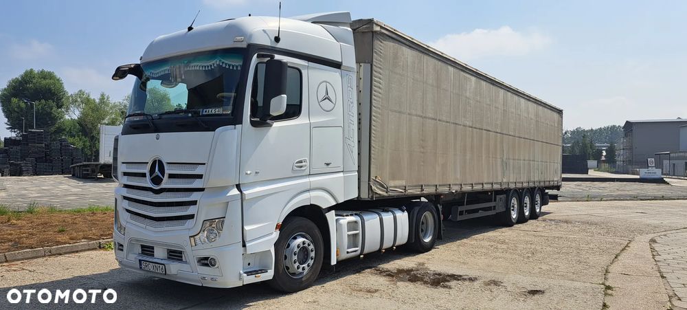 Mercedes-Benz Actros MP4 - 10