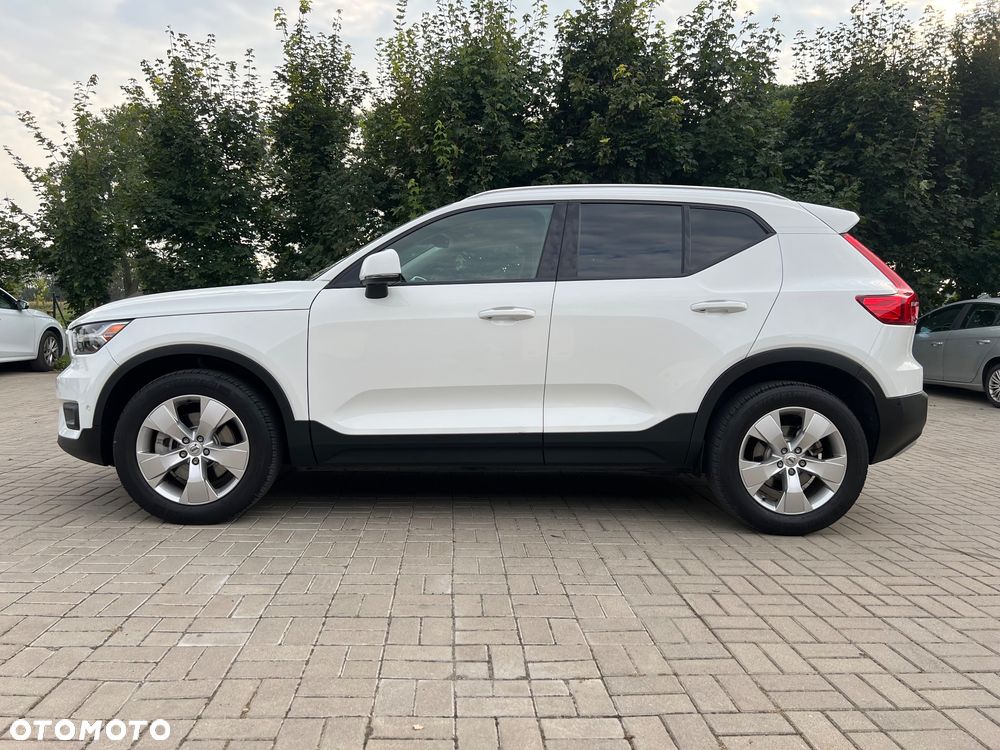 Volvo XC 40 T5 AWD Momentum - 3