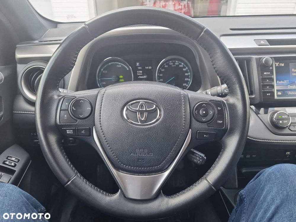 Toyota RAV4 Hybrid Premium 4x4 - 16