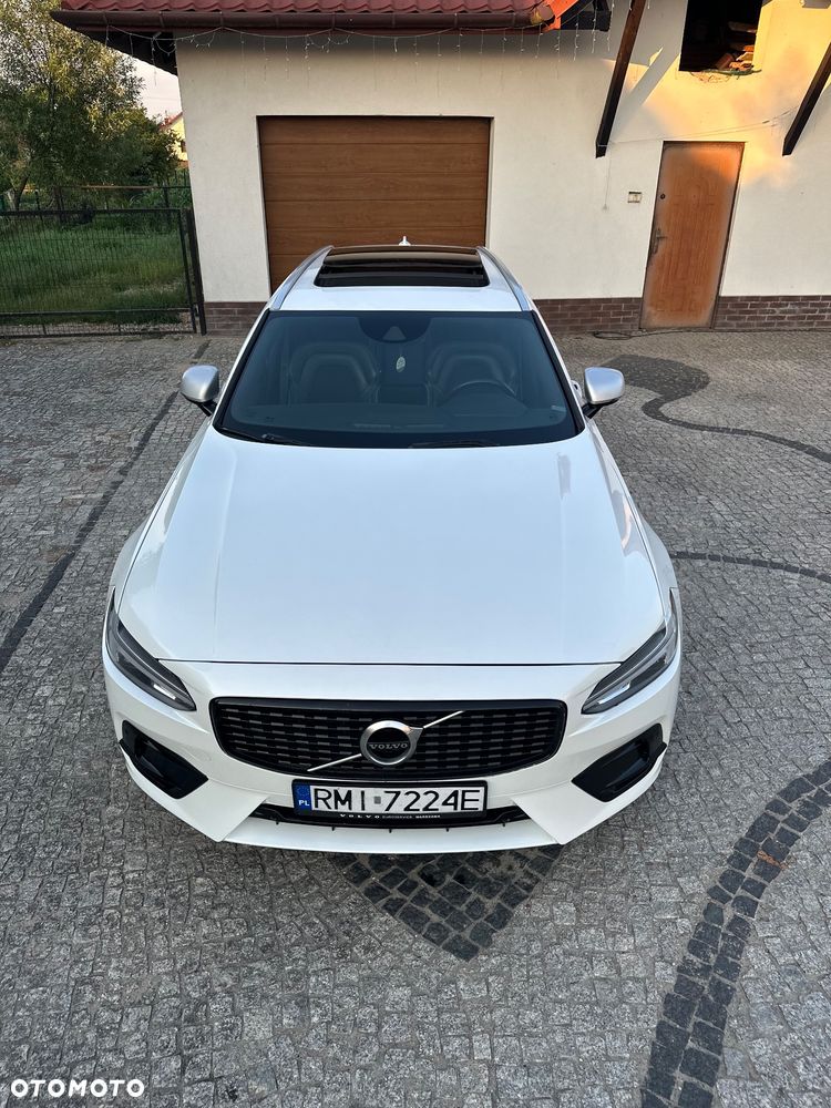 Volvo V90 D3 R-Design - 11