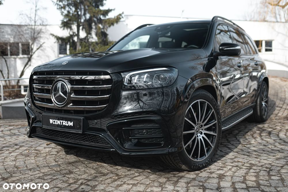 Mercedes-Benz GLS - 2