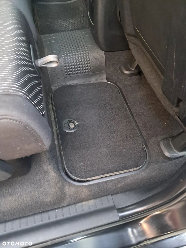 Fiat Freemont 2.0 Multijet - 26