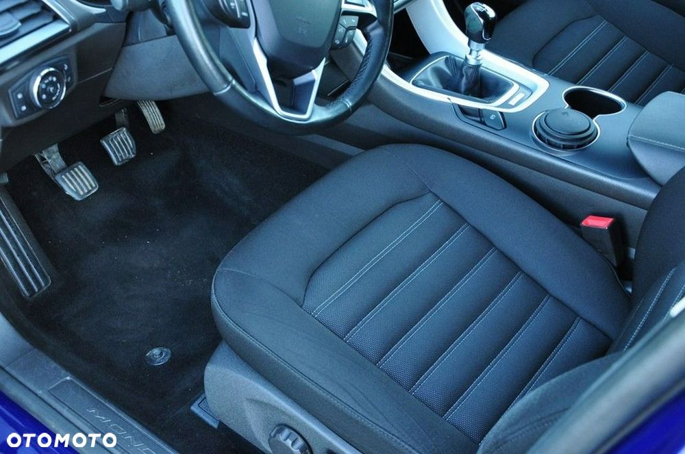 Ford Mondeo - 30