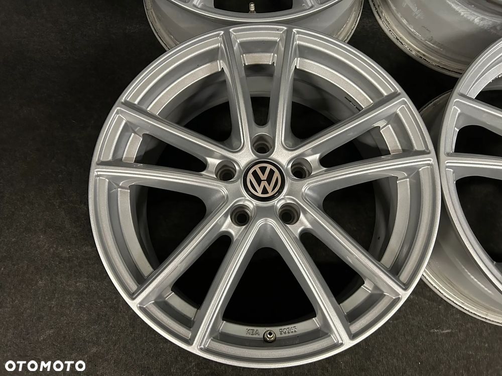 Alufelgi VW Passat B7, B8, T-Roc, Touran, Caddy, Tiguan 17 cali 5x112 4szt. - 5