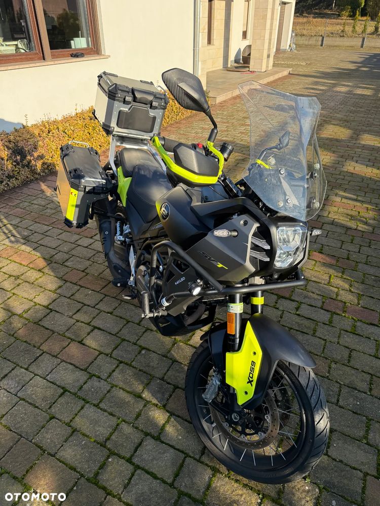 QJMOTOR SVT 650X - 7