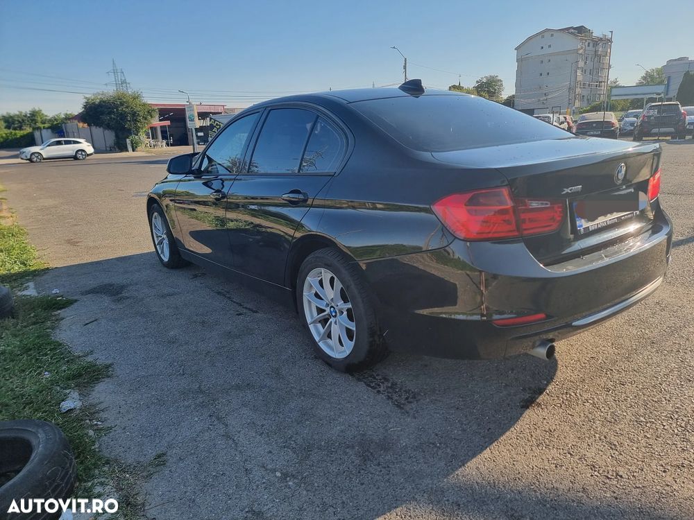 BMW Seria 3 320d xDrive Aut. Modern Line - 7