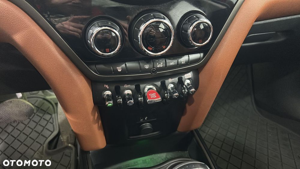 MINI Countryman Cooper Classic Trim - 22