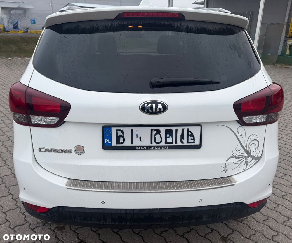 Kia Carens 1.7 CRDi 141 Dream Team Edition - 9
