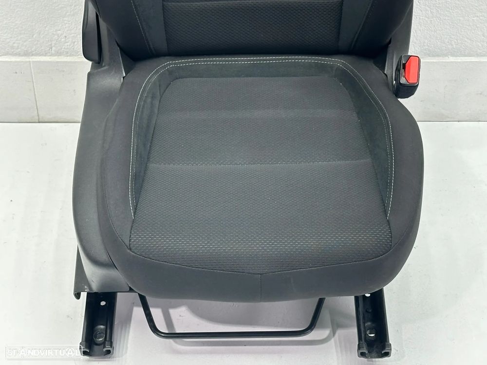 Conjunto de Bancos - Fiat Tipo (2019) - 13