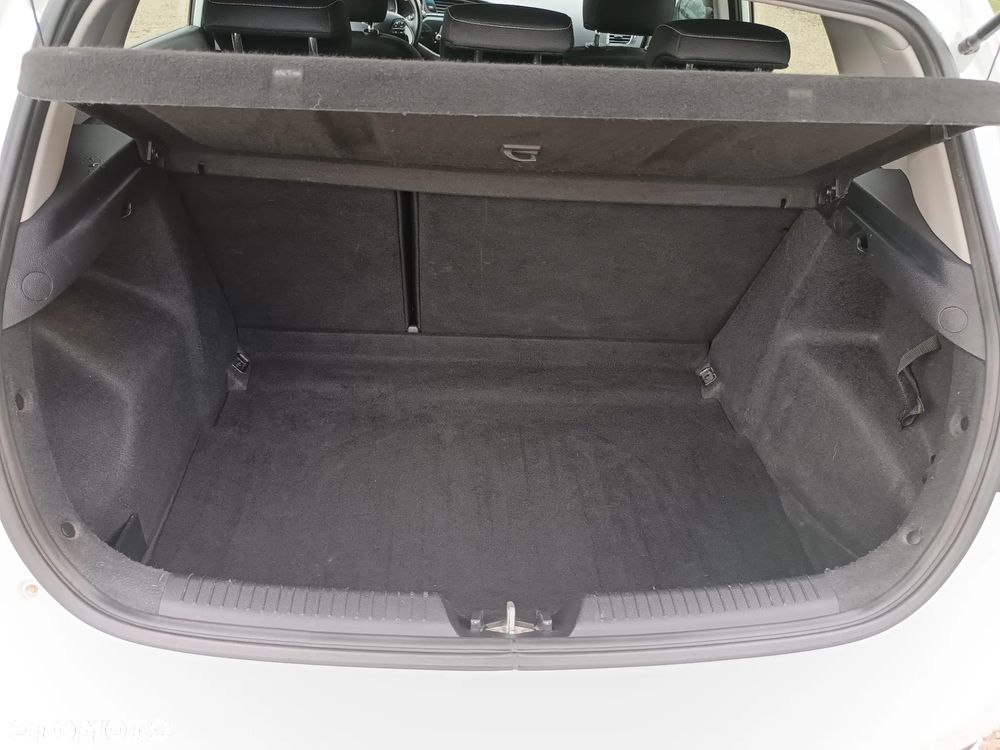 Kia Ceed 1.6 CRDi S - 31