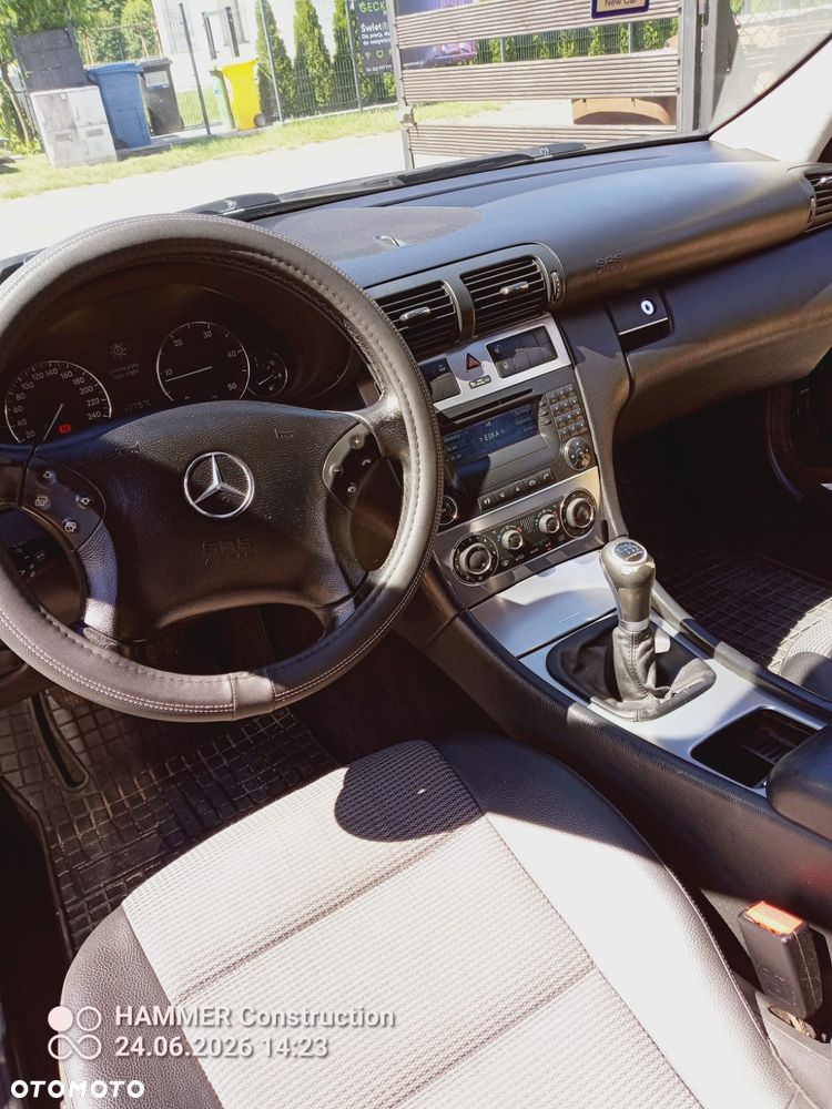 Mercedes-Benz Klasa C 220 T CDI Avantgarde - 3