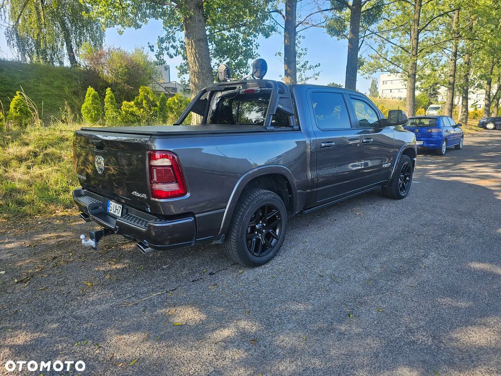 RAM 1500 Crew Cab Laramie - 9