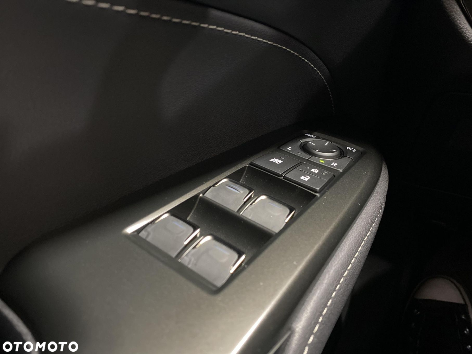 Lexus NX - 20