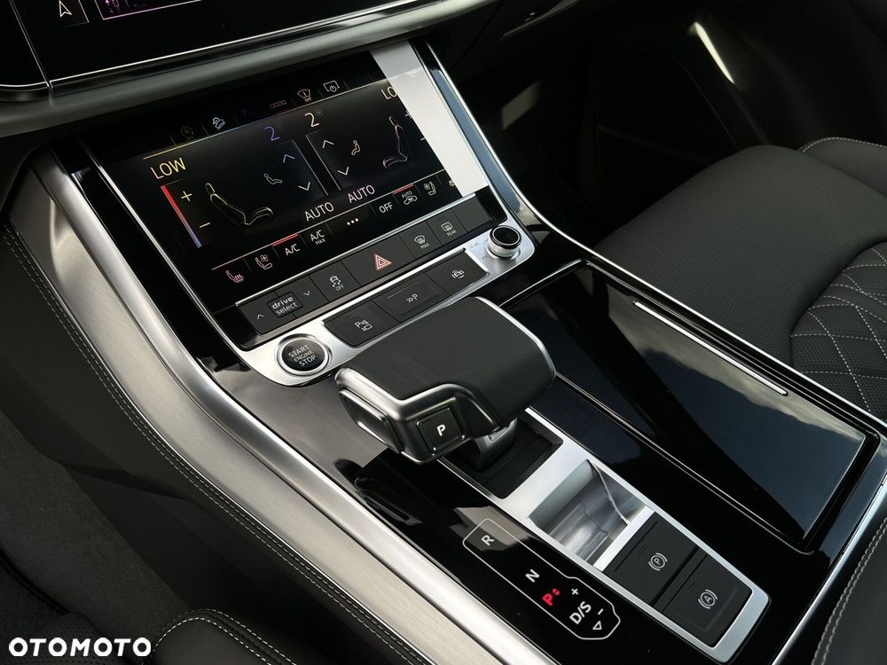 Audi Q7 - 28