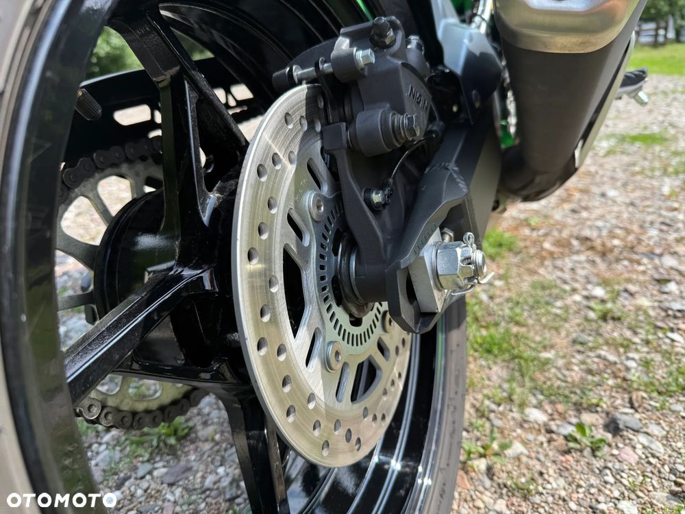 Kawasaki Z 900 - 7
