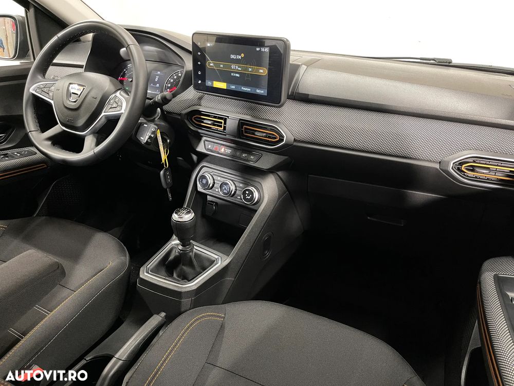 Dacia Sandero Stepway TCe 90 MT6 Comfort - 8