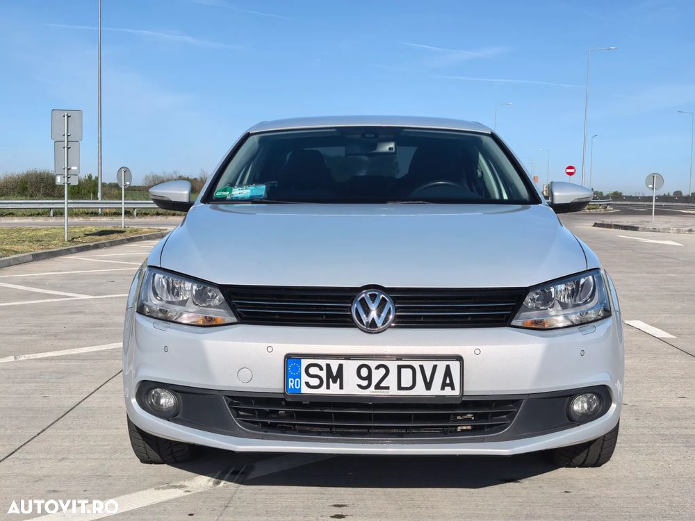 Volkswagen Jetta 1.4 TSI DSG Trendline - 20