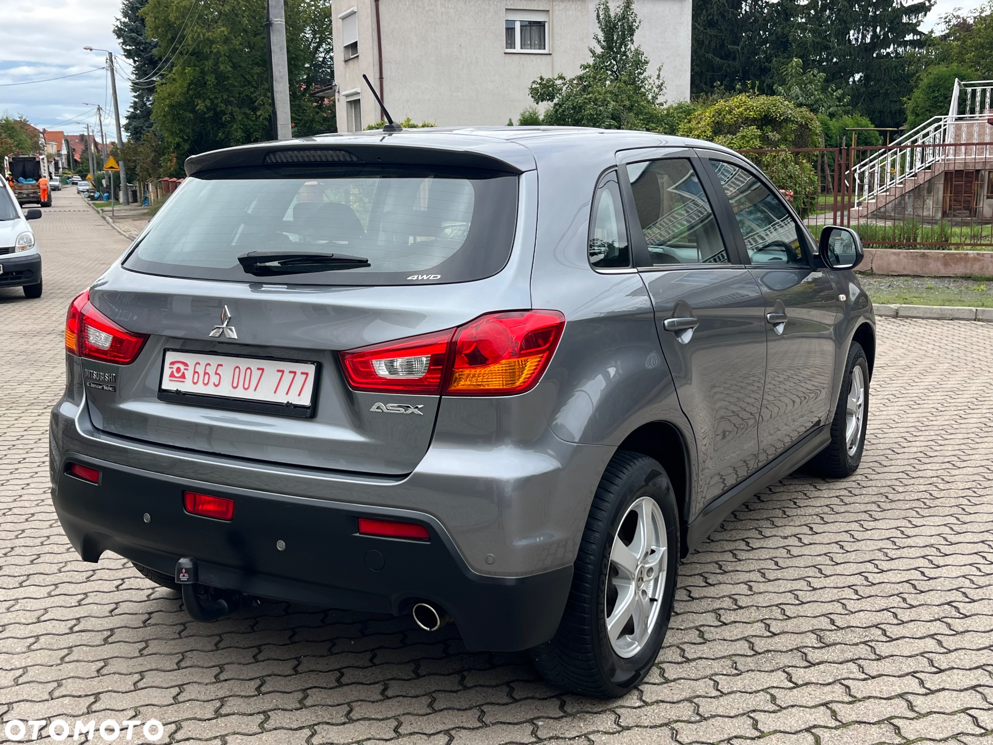 Mitsubishi ASX - 5
