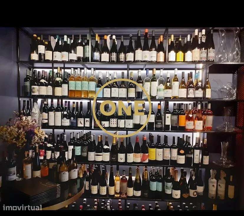 Oportunidade de Trespasse – Bar no Centro de Ponta Delgada. - Grande imagem: 3/3