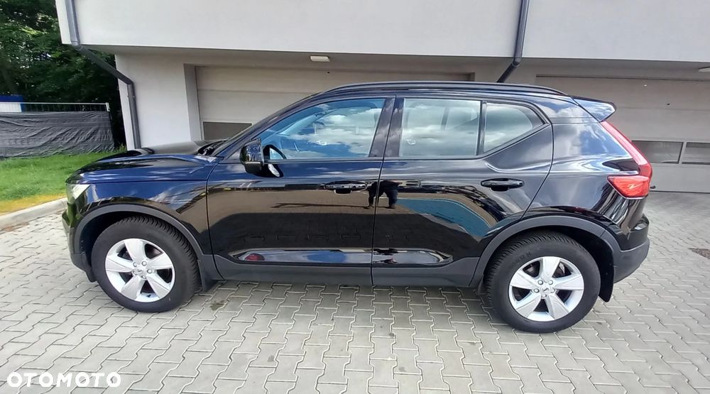 Volvo XC 40 T2 Essential - 4