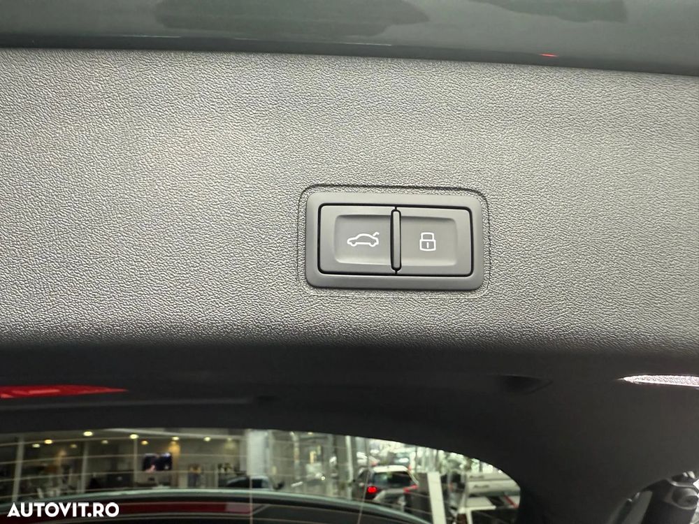 Audi Q3 2.0 35 TDI S tronic - 12