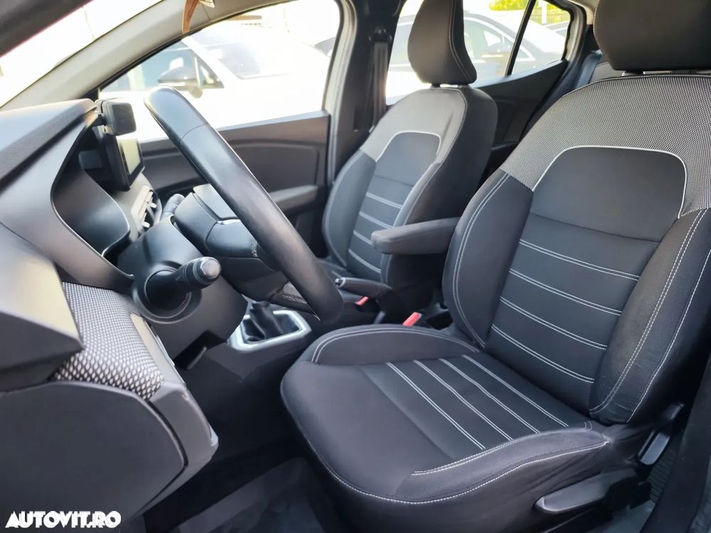 Dacia Logan TCe 90 MT6 Prestige - 13