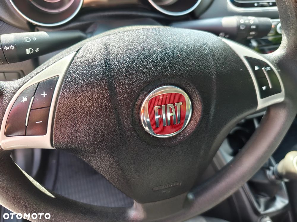Fiat Punto 1.4 Easy S&S - 17