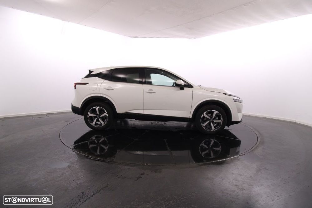 Nissan Qashqai 1.3 DIG-T N-Connecta LED Xtronic - 9