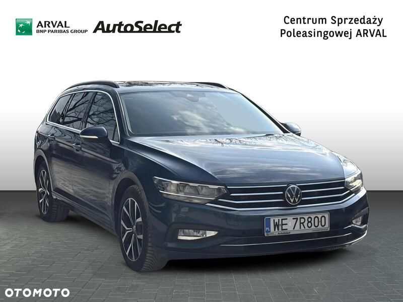 Volkswagen Passat - 8