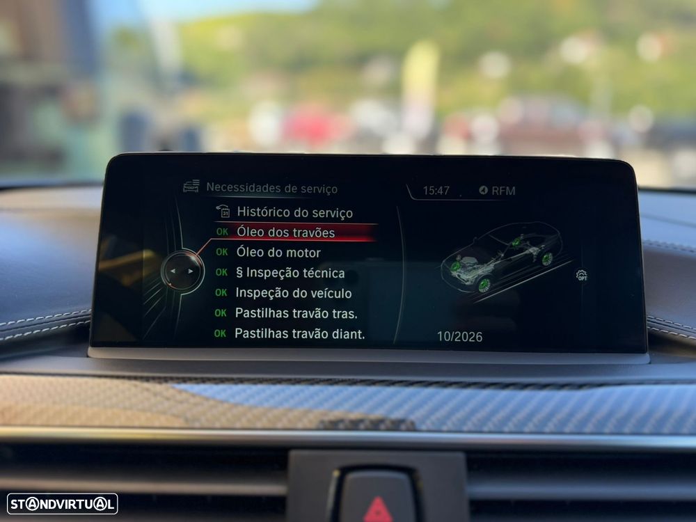 BMW M4 Auto - 40