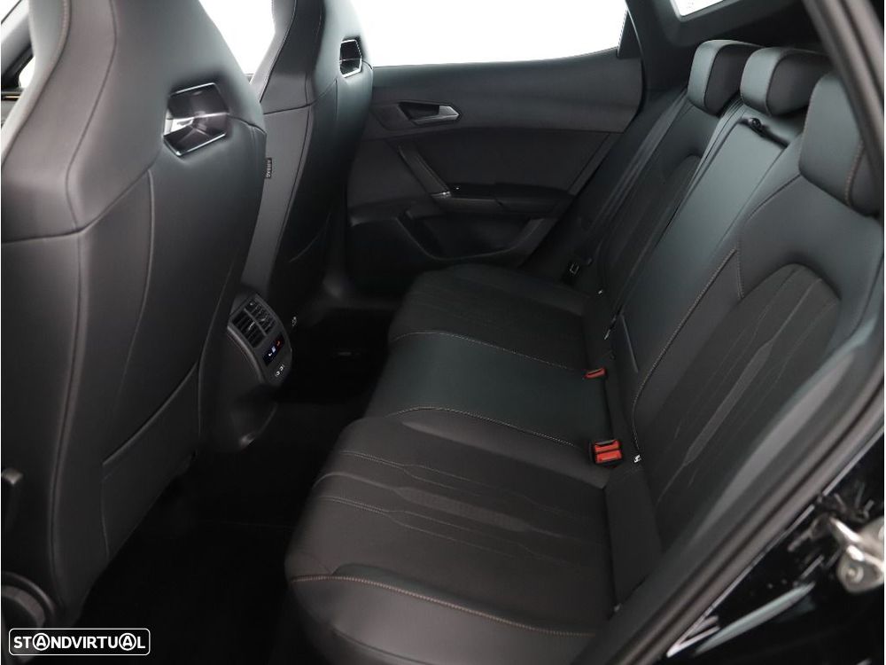 Cupra Formentor 1.4 e-Hybrid DSG VZ - 23