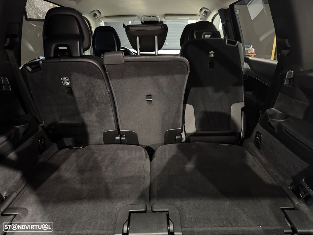 Volvo XC 90 2.0 D4 Momentum - 22