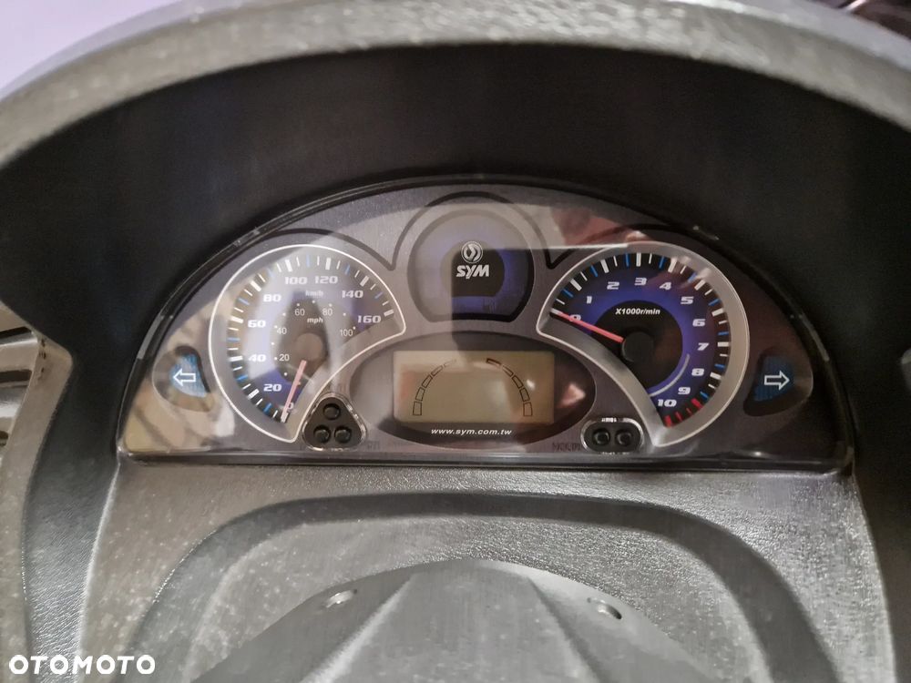 SYM GTS - 9