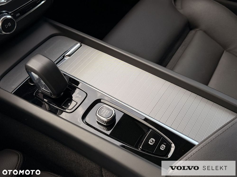 Volvo XC 60 - 18