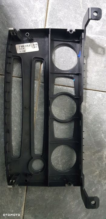 BMW E60 Ramka Radia M-PAKIET - 2