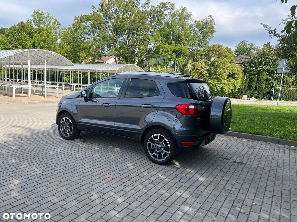 Ford EcoSport - 10