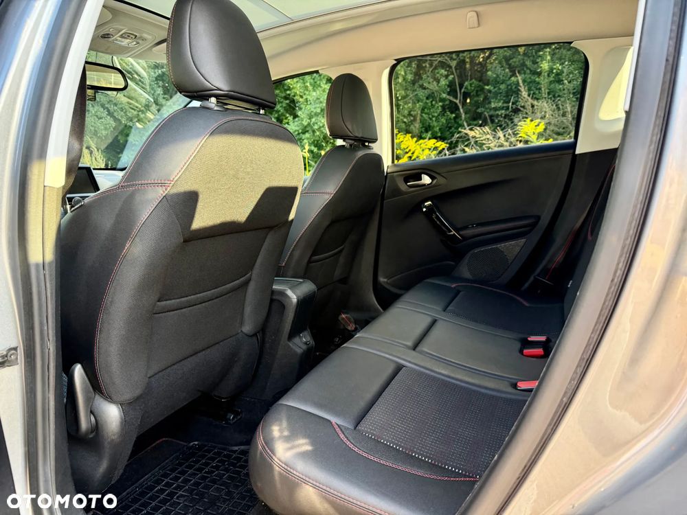 Peugeot 2008 1.2 Pure Tech GPF Crossway S&S - 12