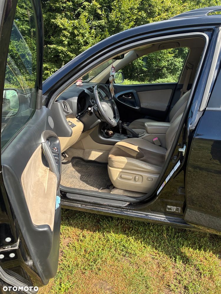 Toyota RAV4 2.0 VVT-i Premium MS - 13