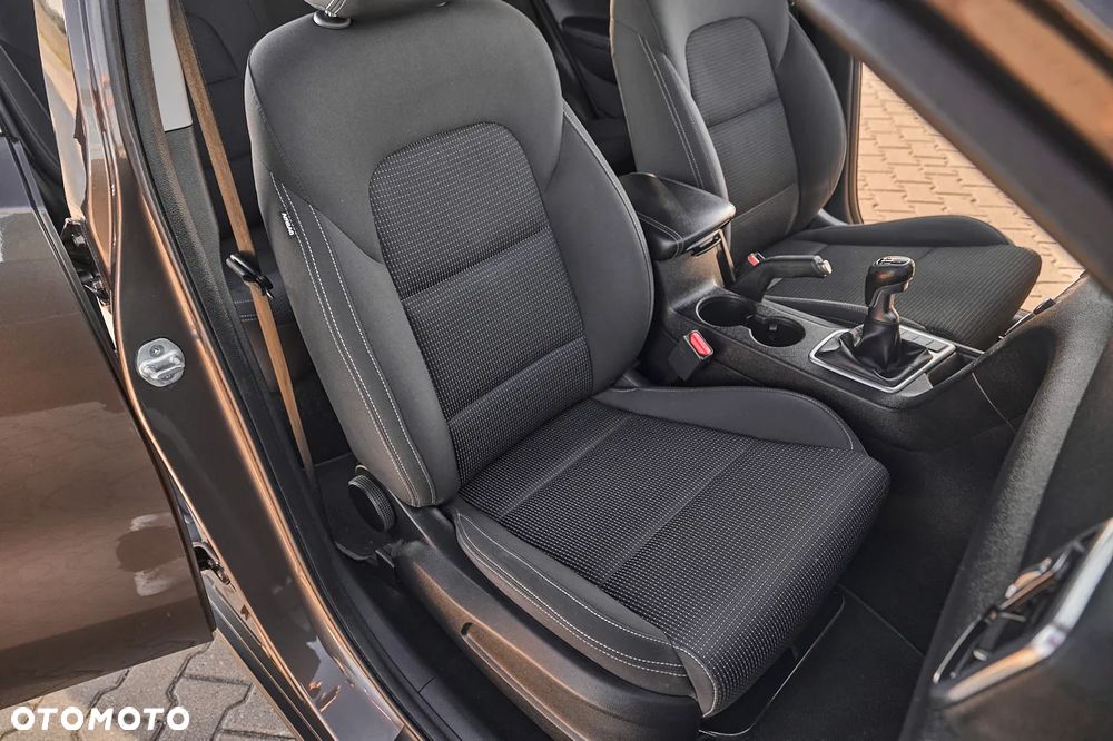 Kia Sportage 1.6 GDI 2WD VISION - 28
