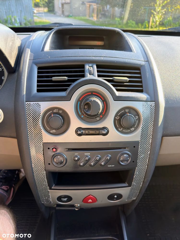 Renault Megane - 12