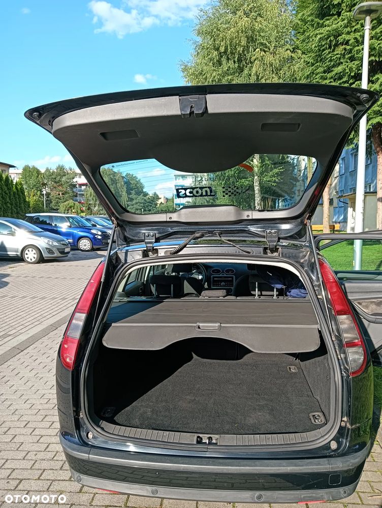Ford Focus 2.0 Platinium X - 24