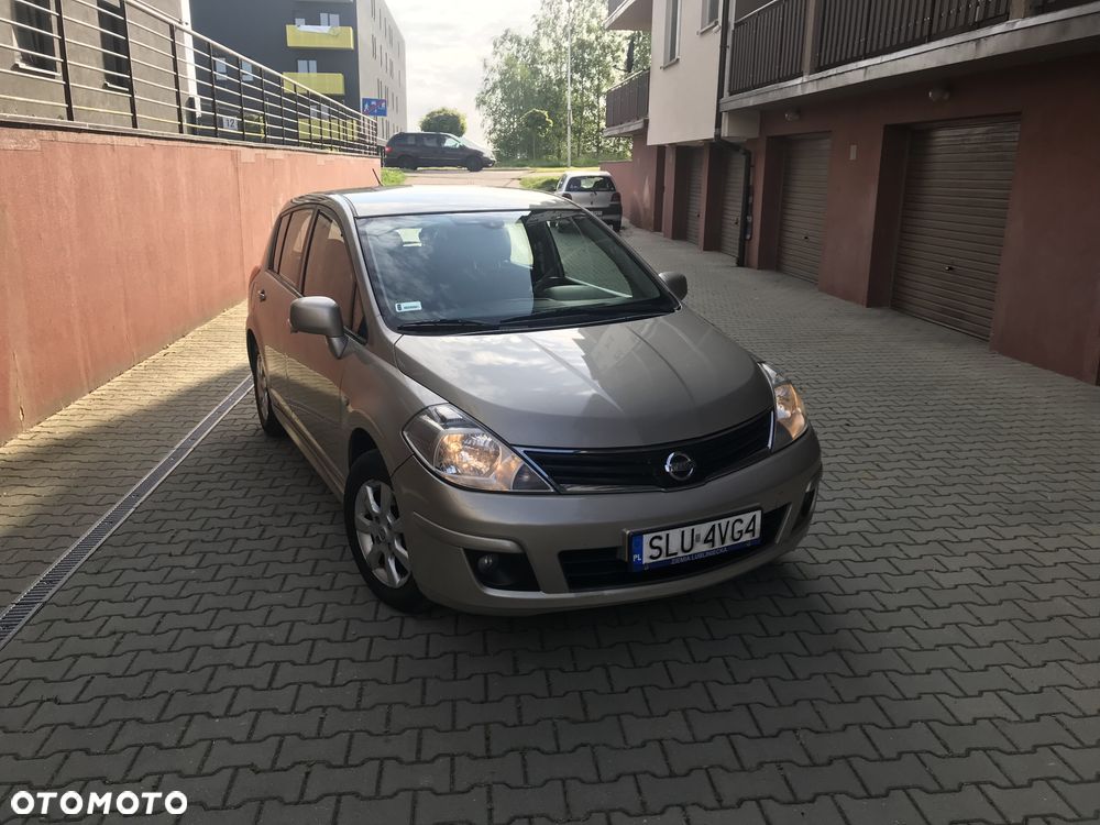 Nissan Tiida 1.6 Tekna - 2